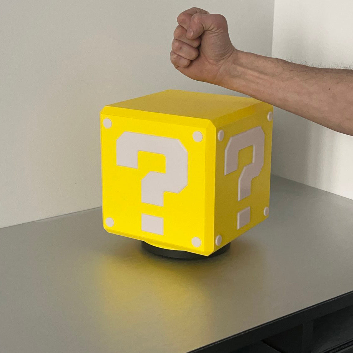 Super Mario Mystery Box Lamp